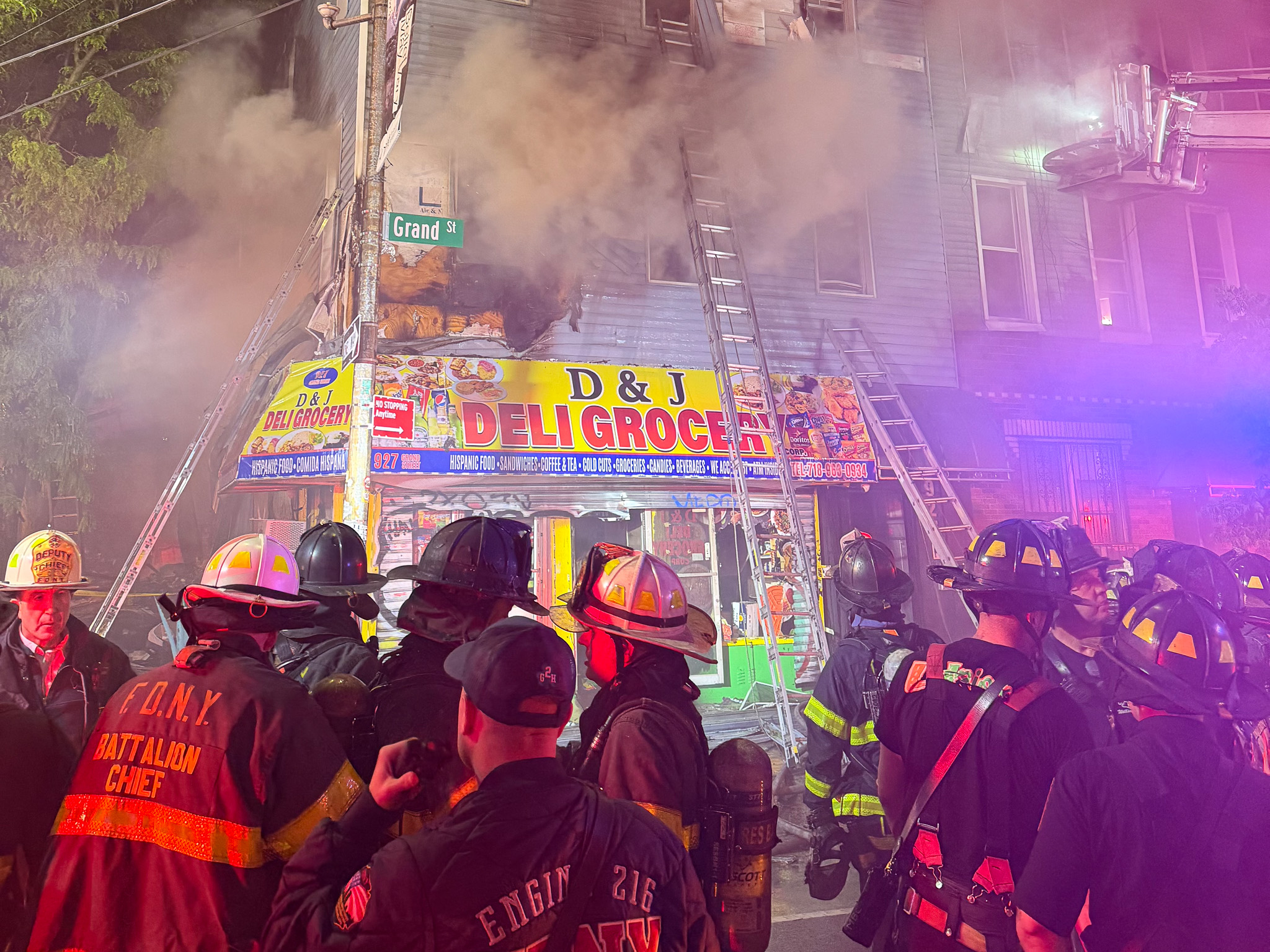 FDNY officials provide update on 4-alarm fire in Brooklyn | City of New ...