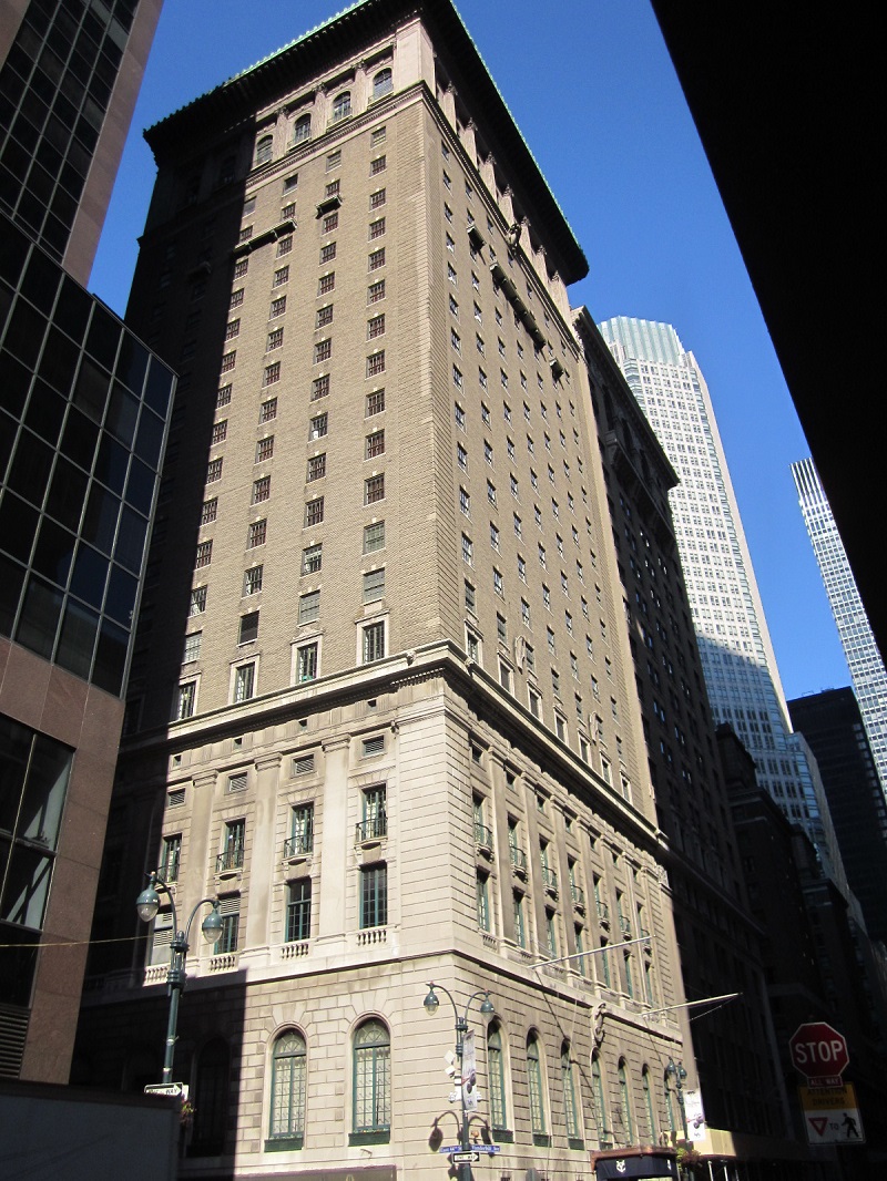 Yale Club of New York, 50 Vanderbilt Avenue