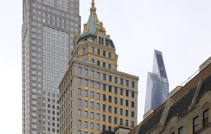 Top of skyscraper with gilded features