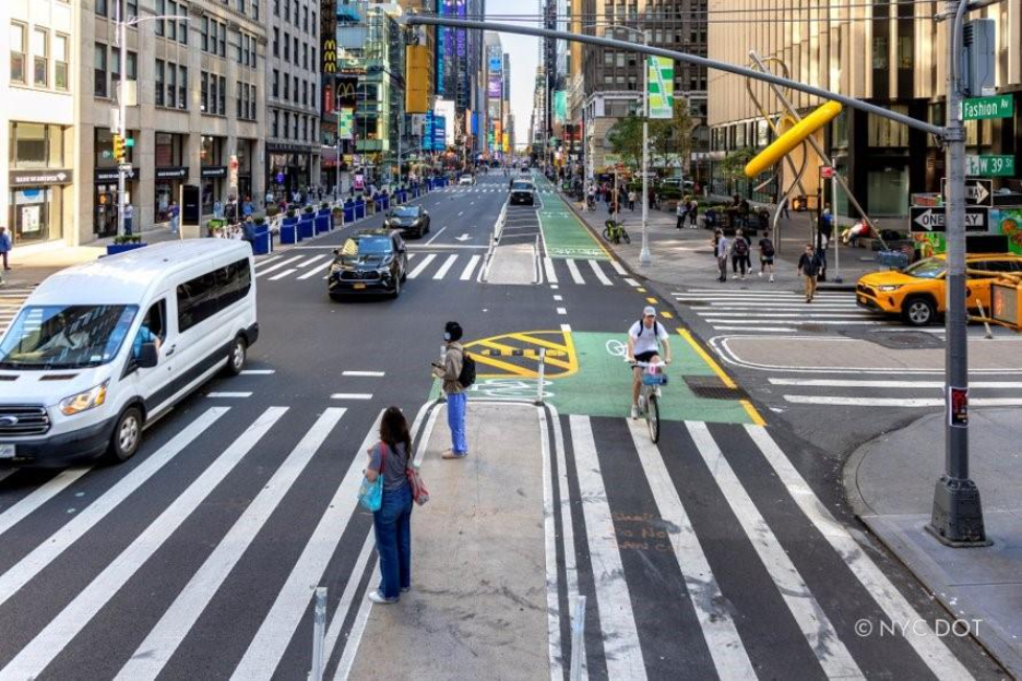 An electric Citi Bike rider travels down Seventh Avenue in Manhattan. Credit: NYC DOT